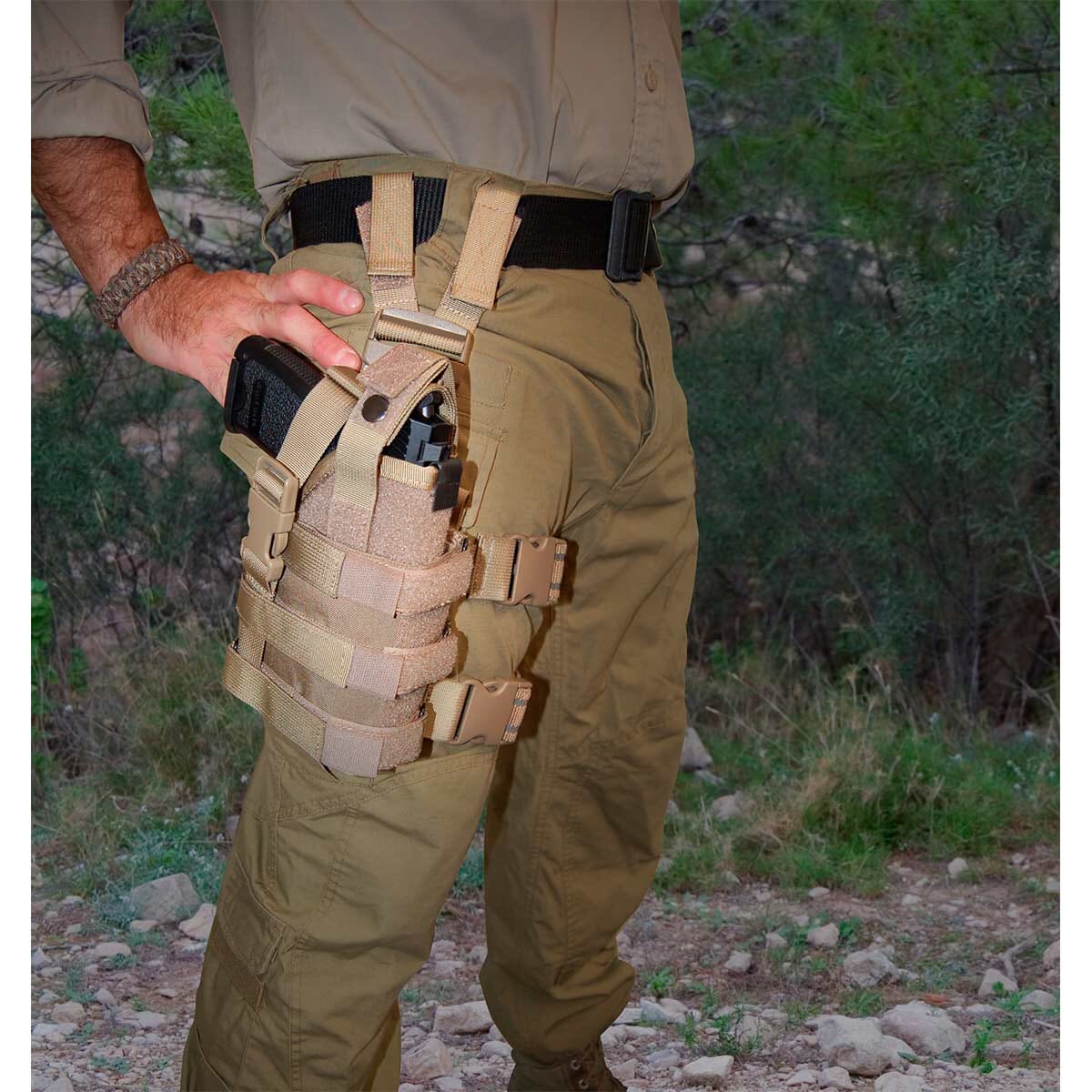 Tactical military holster — MB10.026